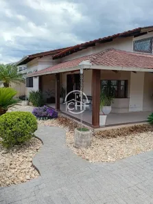 Casa com 3 Quartos à venda, 180m² no Souza Cruz, Brusque