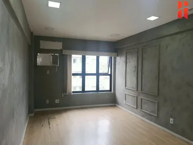 Sala Comercial para alugar, 28m² no Jardim Vinte e Cinco de Agosto, Duque de Caxias