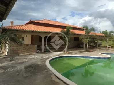 Fazenda/Sítio com 3 Quartos à venda, 550m² no , Guapó