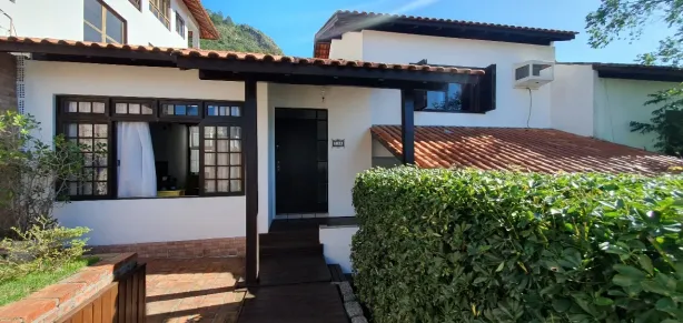 Casa com 4 Quartos à venda, 305m² no Trindade, Florianópolis
