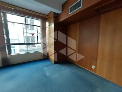 Sala Comercial para alugar, 80m² no Centro Histórico, Porto Alegre
