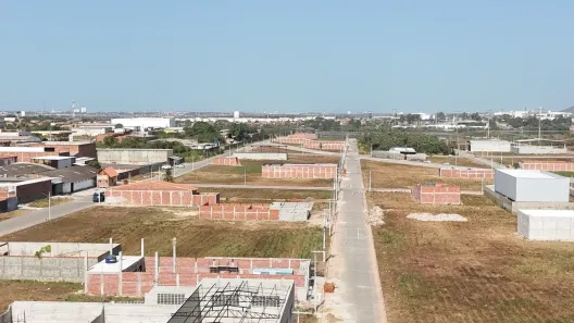 Lote/Terreno à venda, 10m² no Planalto Ayrton Senna, Fortaleza