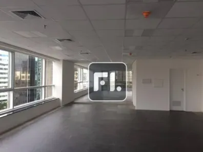 Sala Comercial para venda ou aluguel, 531m² no Jardim das Acácias, São Paulo