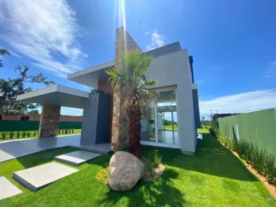 Casa de Condomínio com 3 Quartos à venda, 207m² no Centenário, Torres