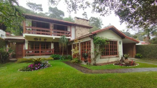 Casa de Condomínio com 4 Quartos à venda, 292m² no Vargem Grande, Teresópolis
