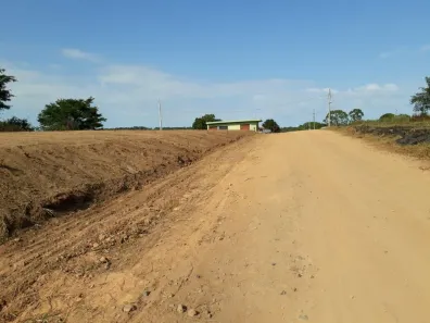 Lote/Terreno à venda, 360m² no Grajaú, Divinópolis
