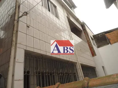 Sobrado com 2 Quartos à venda, 129m² no Vila São José, Cubatão