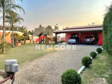 Fazenda/Sítio com 4 Quartos à venda, 450m² no Campininha (Canguera), São Roque
