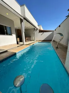 Casa de Condomínio com 3 Quartos à venda, 190m² no Vale das Oliveiras, Limeira