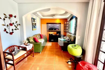 Casa com 3 Quartos à venda, 145m² no Fonte Grande, Contagem