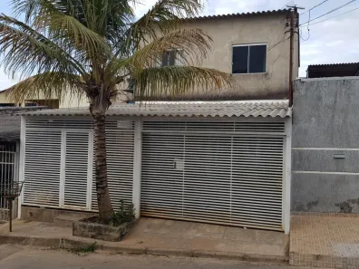 Casa com 5 Quartos à venda, 105m² no Samambaia Norte, Brasília