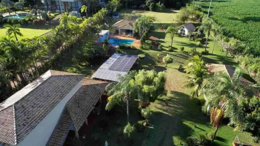 Fazenda/Sítio com 4 Quartos à venda, 700m² no Gleba Ribeirão Sarandi, Maringá