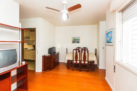Apartamento com 1 Quarto para alugar, 48m² no Jardim do Salso, Porto Alegre