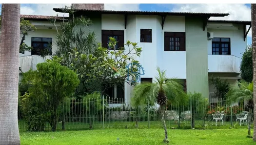 Casa com 4 Quartos à venda, 750m² no Candelária, Natal