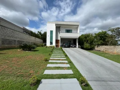 Casa de Condomínio com 3 Quartos à venda, 210m² no Mirante do Fidalgo, Lagoa Santa
