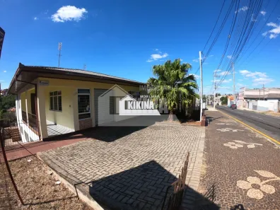 Imóvel Comercial com 3 Quartos à venda, 230m² no Uvaranas, Ponta Grossa