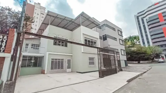 Ponto Comercial para alugar, 370m² no Bom Pastor, Juiz de Fora