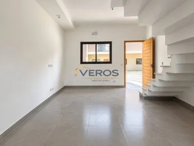Casa de Condomínio com 2 Quartos à venda, 64m² no Jardim Porto Novo, Caraguatatuba