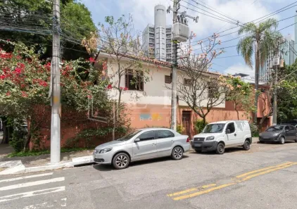 Prédio Comercial para alugar, 230m² no Jardim Paulistano, São Paulo