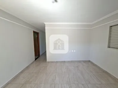 Casa com 4 Quartos para alugar, 140m² no Pampulha, Uberlândia