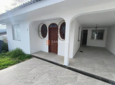 Casa com 3 Quartos para alugar, 136m² no Trindade, Florianópolis