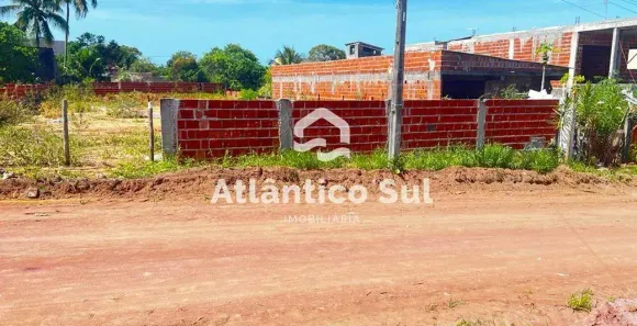Lote/Terreno à venda, 774m² no Olivença, Ilhéus