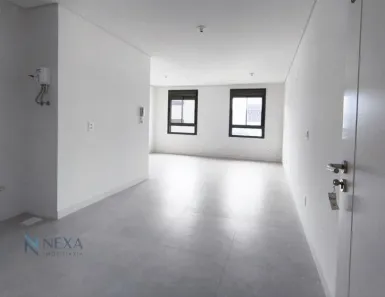 Apartamento com 1 Quarto à venda, 33m² no Carvoeira, Florianópolis