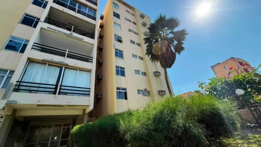 Apartamento com 3 Quartos à venda, 120m² no Vicente Pinzon, Fortaleza