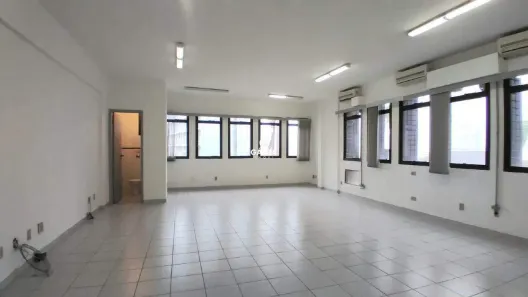 Sala Comercial para alugar, 55m² no Gonzaga, Santos