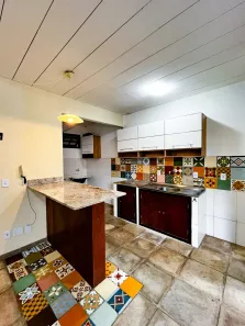 Apartamento com 2 Quartos para alugar, 52m² no Bingen, Petrópolis