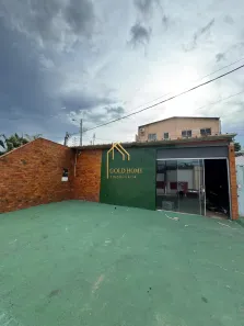 Galpão/Depósito/Armazém com 4 Quartos à venda, 258m² no Dom Aquino, Cuiabá