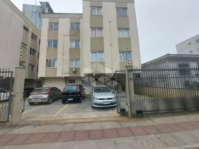 Apartamento com 2 Quartos para alugar, 46m² no Serraria, São José