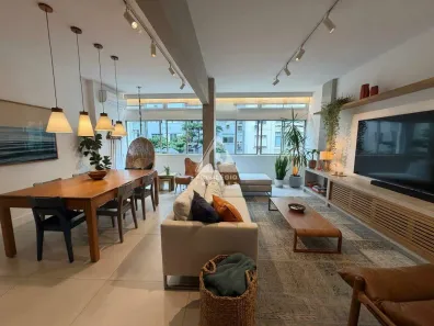 Apartamento com 3 Quartos à venda, 140m² no Leme, Rio de Janeiro