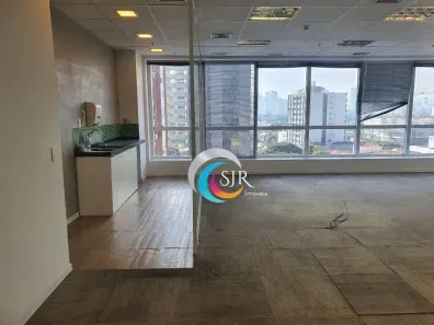 Sala Comercial para alugar, 214m² no Pinheiros, São Paulo