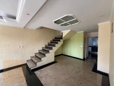 Sobrado com 3 Quartos à venda, 300m² no Vila Carrão, São Paulo