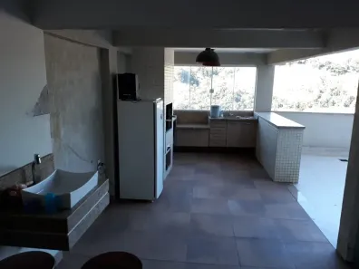 Casa com 3 Quartos à venda, 175m² no Jardim Suíça, Volta Redonda