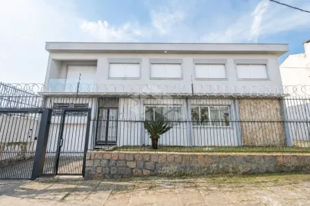 Casa com 3 Quartos para alugar, 210m² no Partenon, Porto Alegre