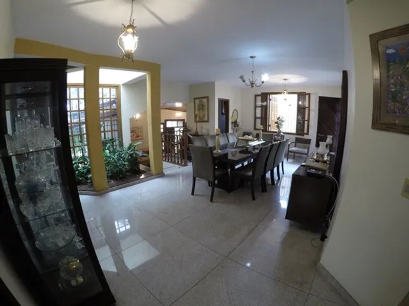 Casa com 4 quartos — Castelo, Belo Horizonte