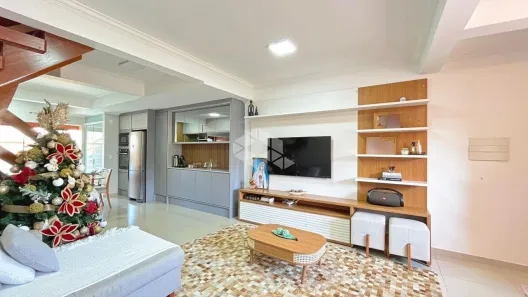 Casa com 3 Quartos à venda, 142m² no Guarujá, Porto Alegre