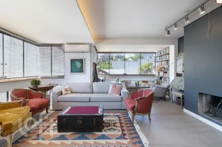 Apartamento com 2 Quartos à venda, 109m² no Moinhos de Vento, Porto Alegre