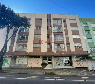Apartamento com 3 Quartos para alugar, 120m² no Centro, Caxias do Sul