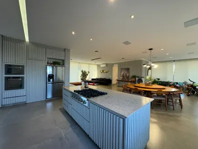 Casa de Condomínio com 3 Quartos à venda, 334m² no Condomínio do Lago 1ª Etapa, Goiânia