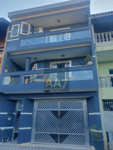 Sobrado com 4 Quartos à venda, 280m² no Santa Maria, Osasco