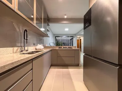 Casa com 3 Quartos para alugar, 320m² no Campo Belo, Londrina