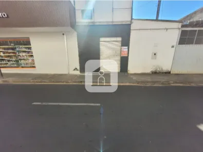 Ponto Comercial para alugar, 60m² no Centro, Uberlândia