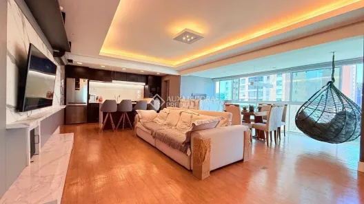 Apartamento com 3 Quartos à venda, 114m² no Jardim do Salso, Porto Alegre