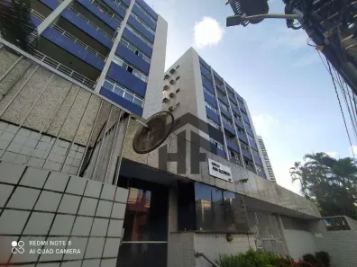 Apartamento com 4 Quartos para alugar, 140m² no Espinheiro, Recife