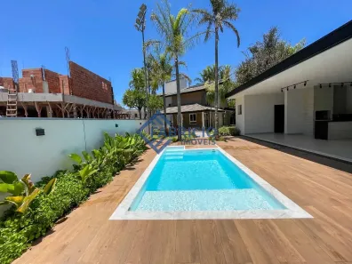 Casa com 3 Quartos para alugar, 320m² no Bosque, Vinhedo
