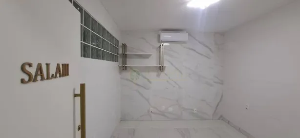 Sala Comercial para alugar, 31m² no Itaguaçu, Florianópolis