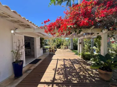 Casa com 3 Quartos à venda, 250m² no Ferradura, Armação dos Búzios